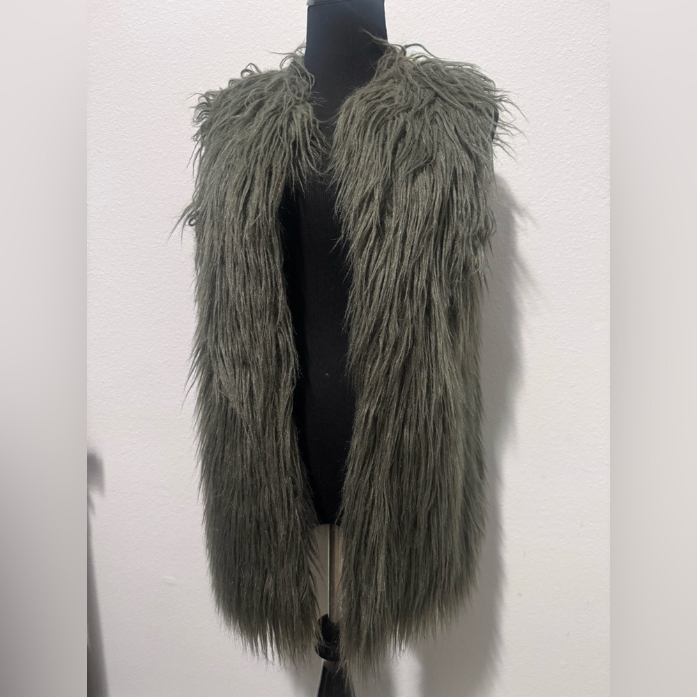 Zara Woman Charcoal Fur-Accented Vest